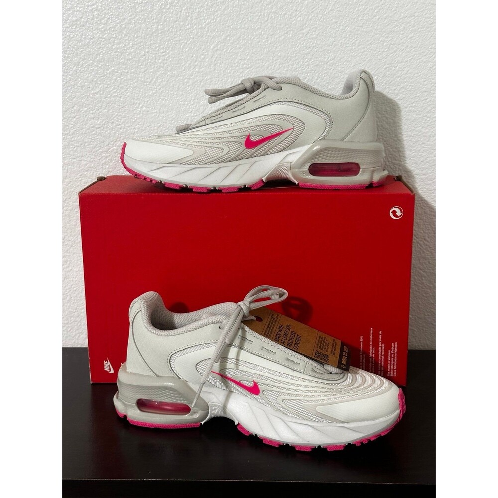 NEW Nike Air Max Fire Women’s Size 7.5 Phantom Hyper Pink